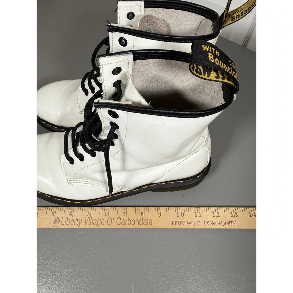 Dr Martens Women's 10 Patent Leather White Lace Up Combat Boots Grunge 1468